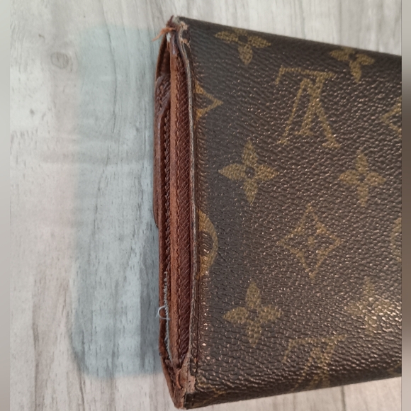 Louis Vuitton Alexandra cloth trifold monogram wallet Authentic - Picture 5 of 14